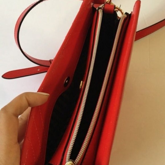 NEW Victoria's Secret Red Purse - Picture 8 of 11